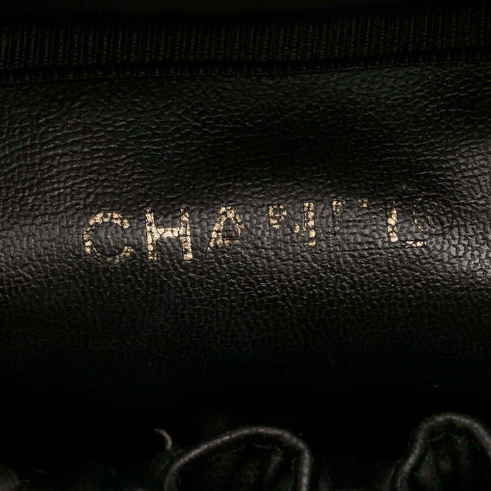 CHANEL Black Caviar Leather Logo Vanity Bag - Picture 7 of 10